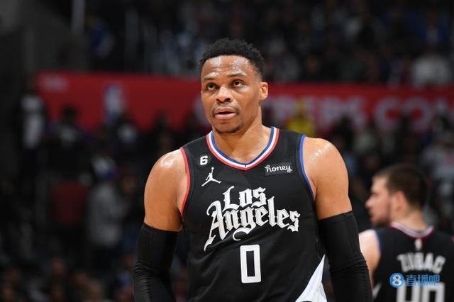 一个犹豫步 一个犹豫步